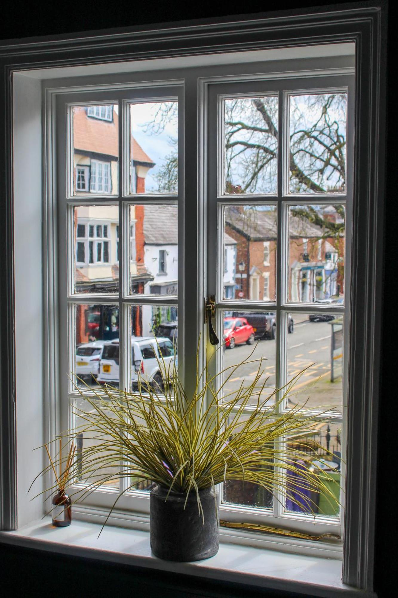 Stay On The High Street Tarporley Zewnętrze zdjęcie